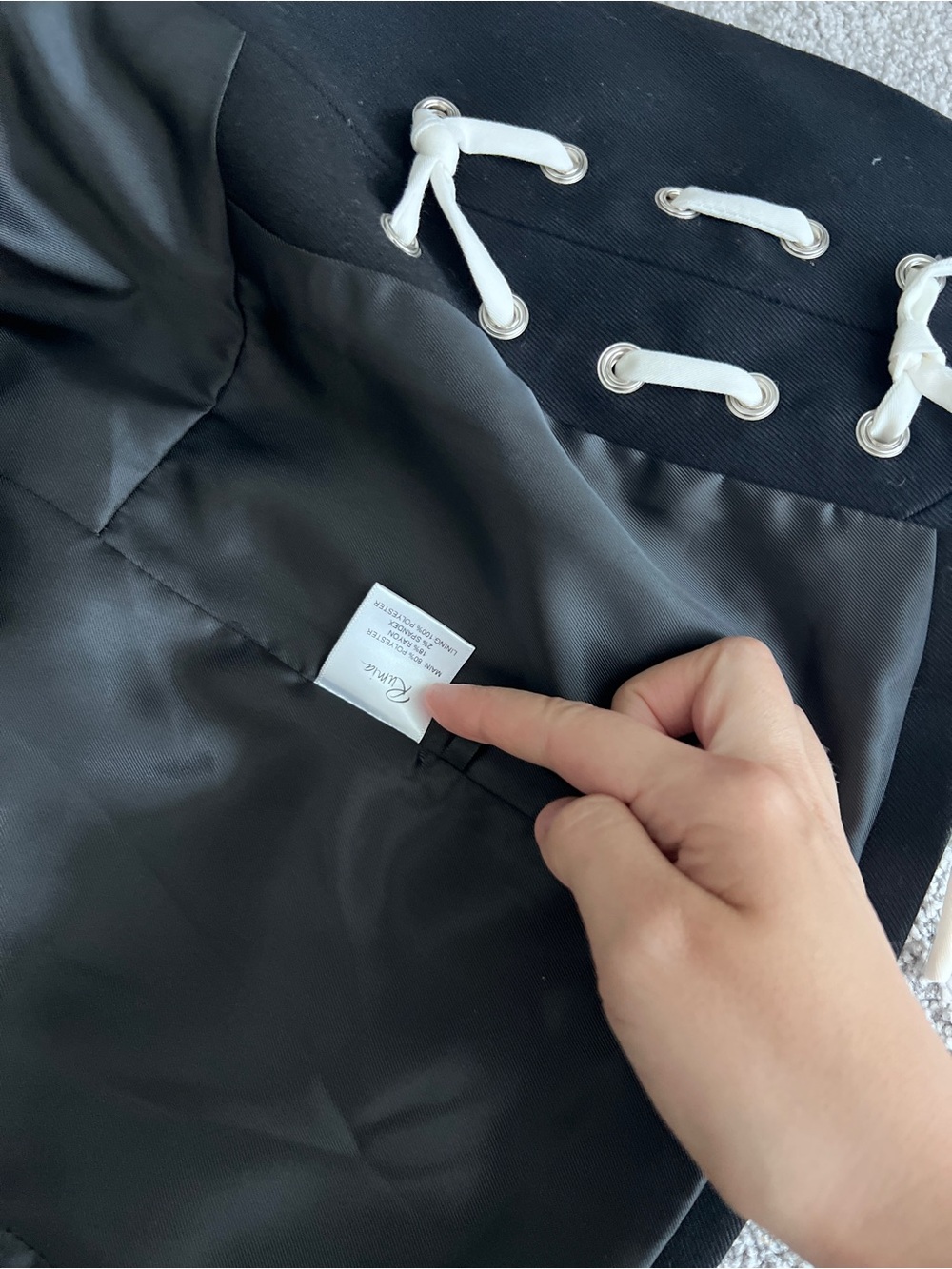 gorgeous, high-quality black blazer from RUMIA, Australia - Picture 7 of 13